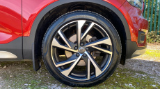 Volvo Xc40 2.0 D4 [190] R DESIGN Pro 5dr AWD Geartronic Diesel Estate